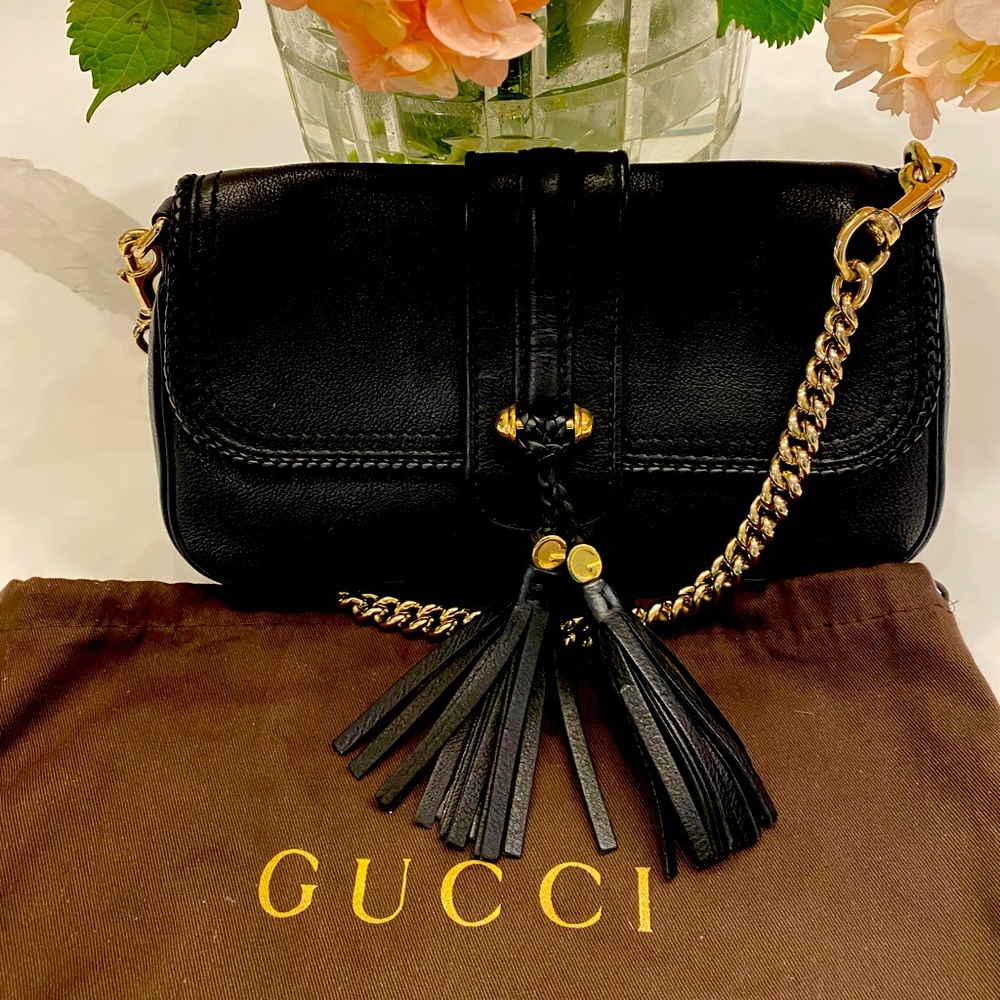 Gucci black handbag with removable gold strap